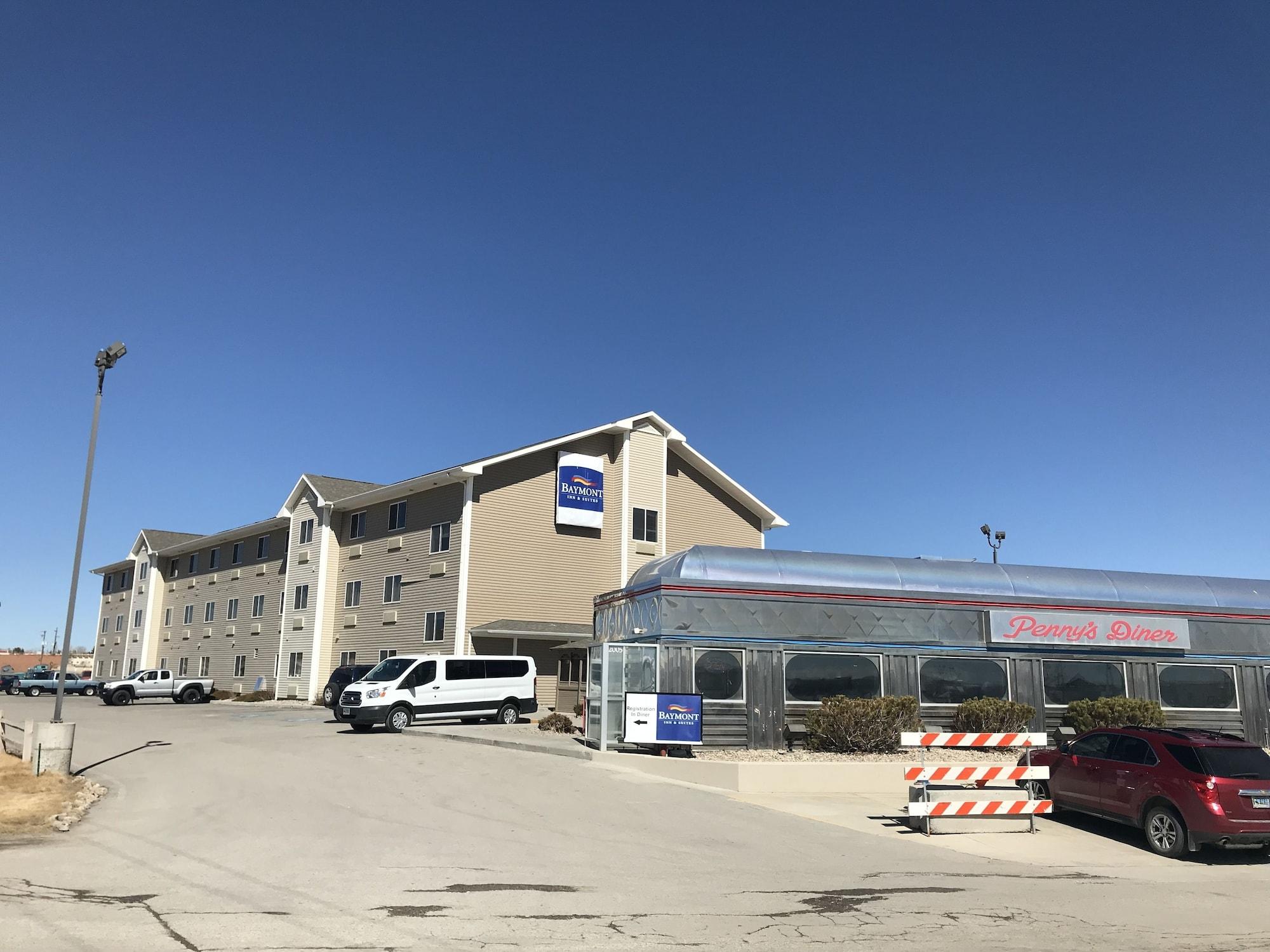 Baymont By Wyndham Rawlins Hotell Eksteriør bilde