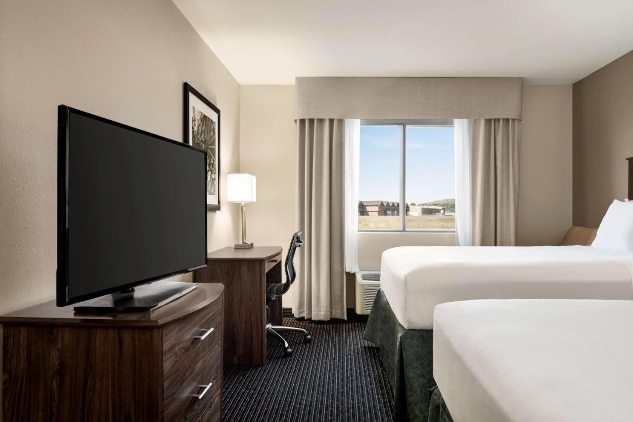 Baymont By Wyndham Rawlins Hotell Eksteriør bilde