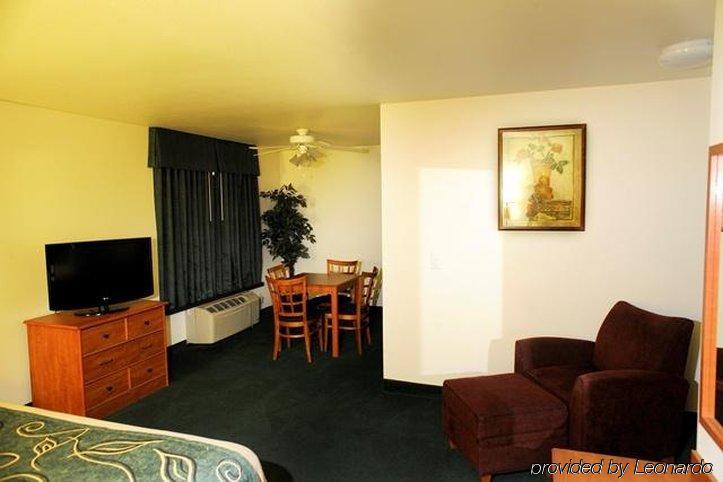 Baymont By Wyndham Rawlins Hotell Eksteriør bilde