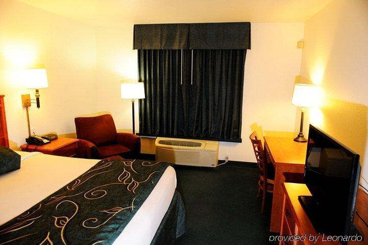 Baymont By Wyndham Rawlins Hotell Eksteriør bilde
